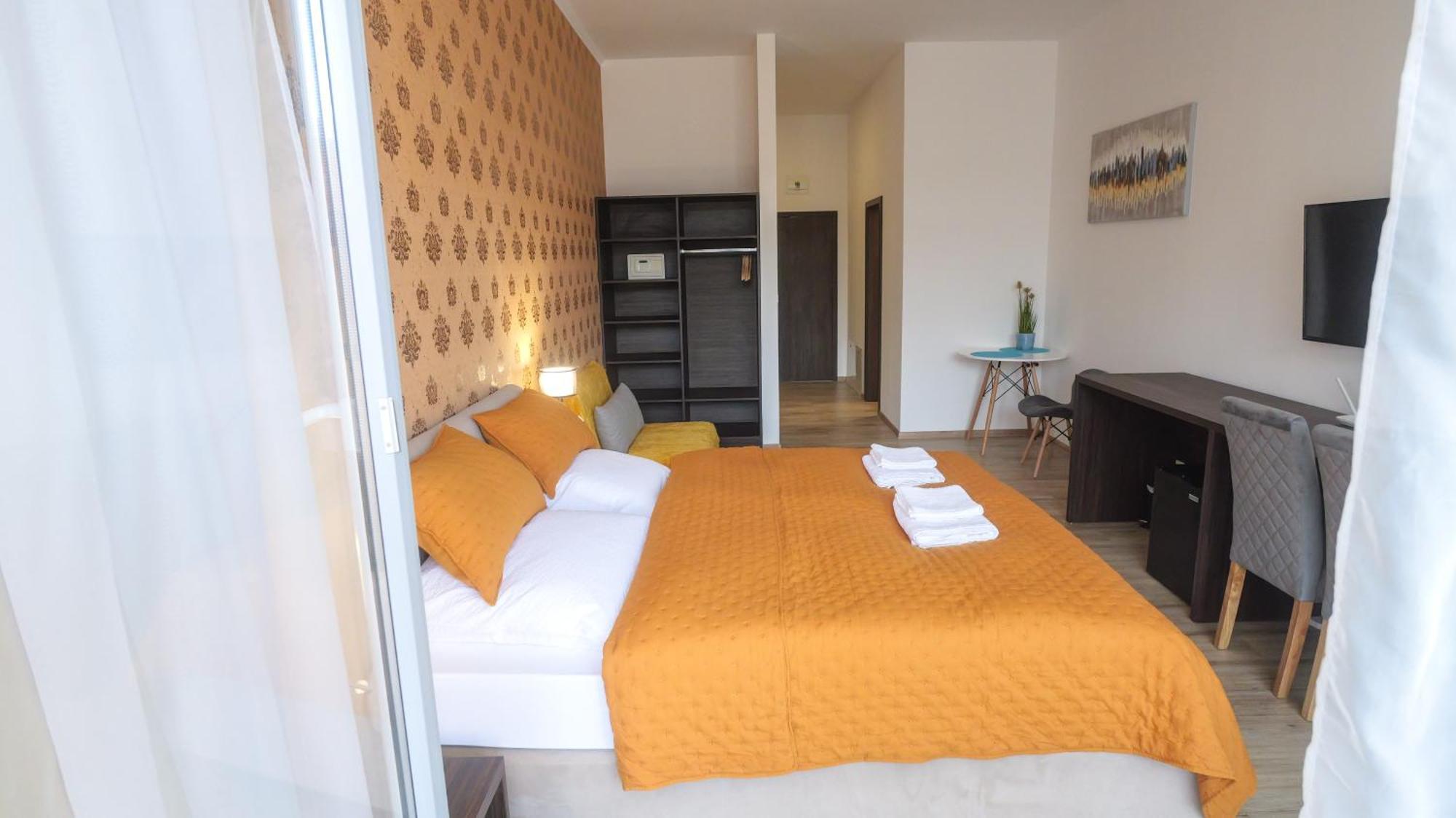 Premium City Centre Bedrooms Prešov المظهر الخارجي الصورة