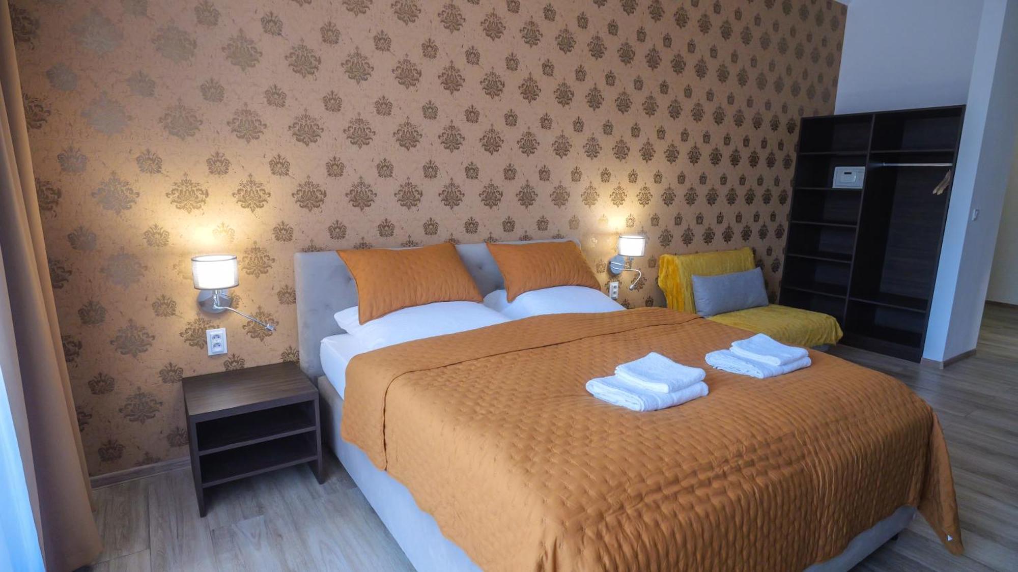 Premium City Centre Bedrooms Prešov المظهر الخارجي الصورة